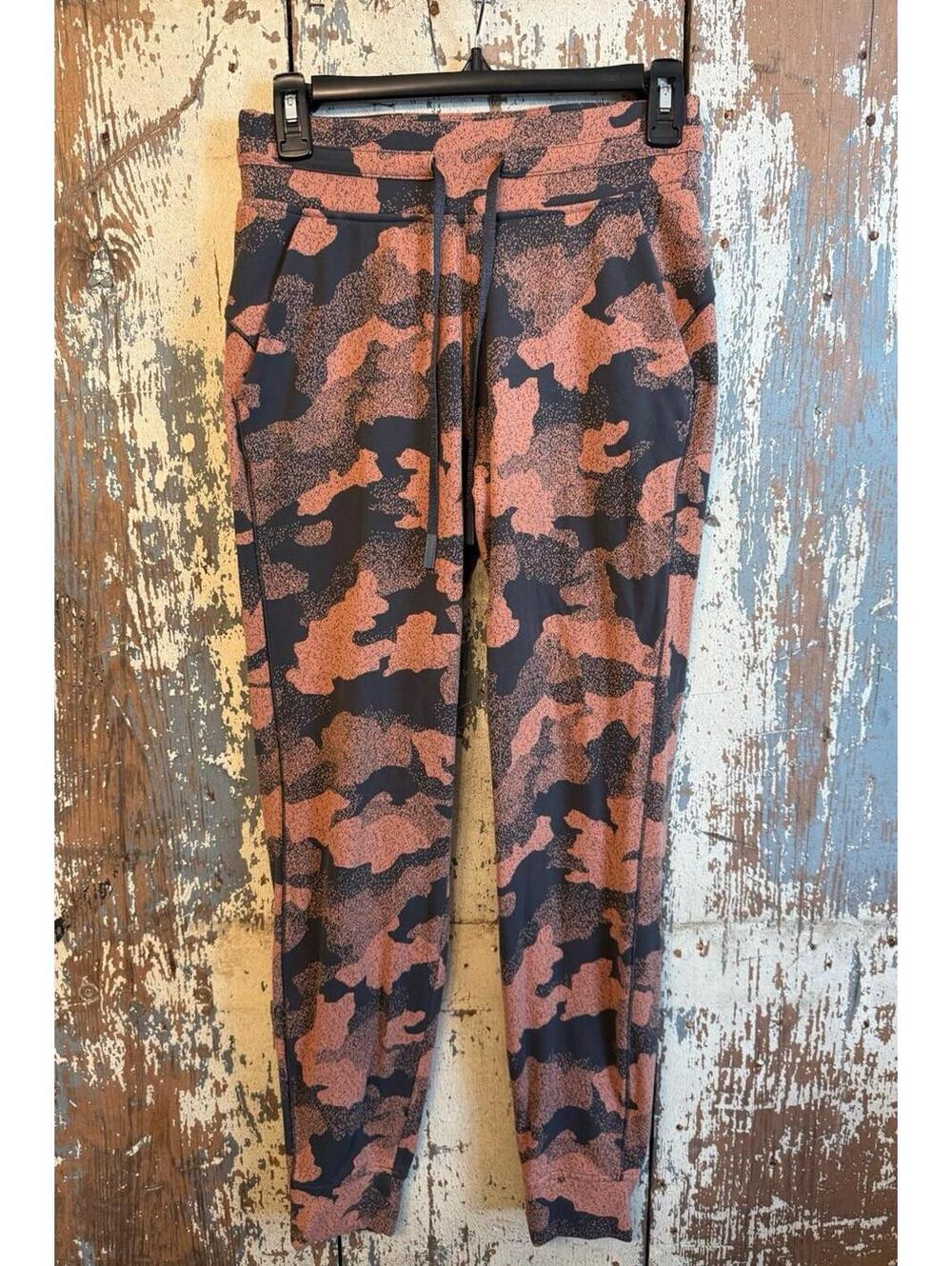 Lululemon Ready to Rulu Joggers size 4